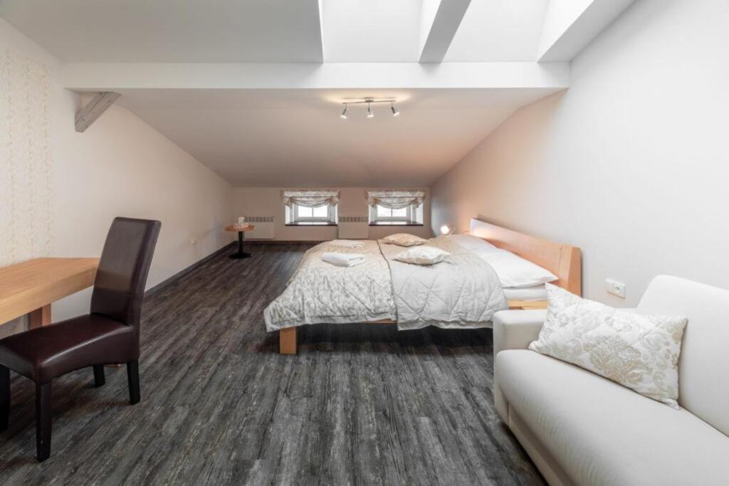 Hotel Anno Nové Město nad Metují Extérieur photo